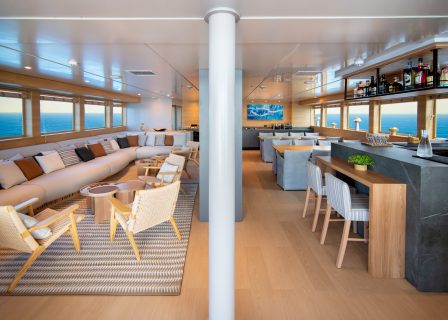 Galpagos-luxury-superyacht-tribute